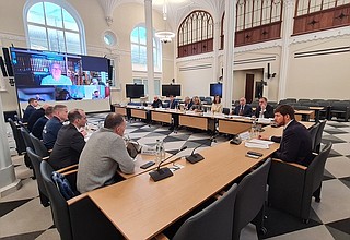 Руслан Эдельгериев провёл заседание группы экспертов по вопросам рационального использования водных ресурсов в интересах устойчивого развития